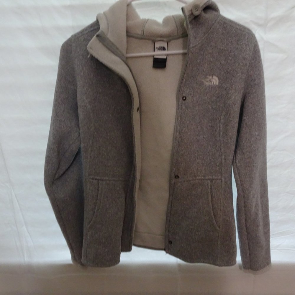North Face jacket - Picture 2 of 3